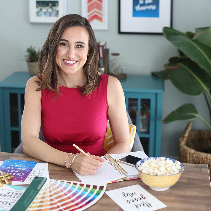 Essential ingredients for tackling new projects // Do you ever wonder what your fellow creative entrepreneurs are up to? In between the big wins, product launches, and collaborations are the small steps (some forward, some backward) that lead to those turning points. Here's a transparent account of a week in the life of a gal in passionate pursuit of business growth, personal development and those magical milestones. // From MichelleHickey.Design