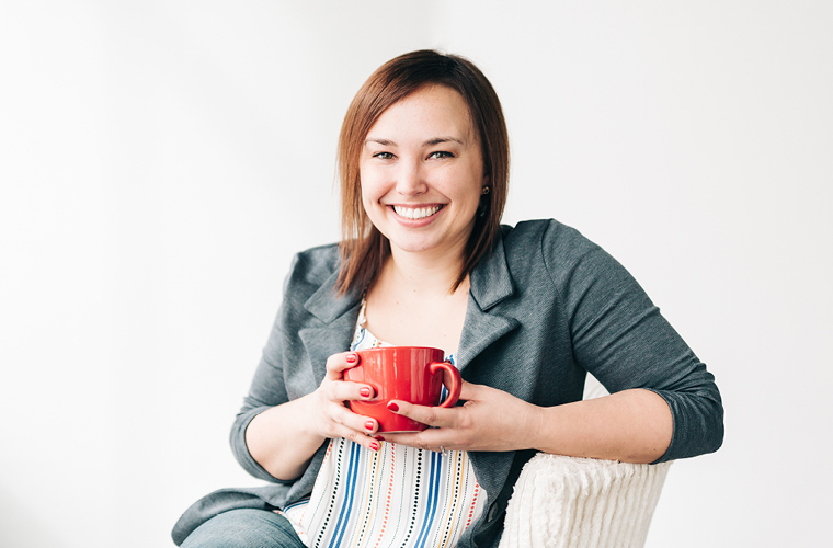 The secret behind this visual brand designer’s success // A interview with creative entrepreneur, Allison Burns, Allie Marie Design, from MichelleHickey.Design